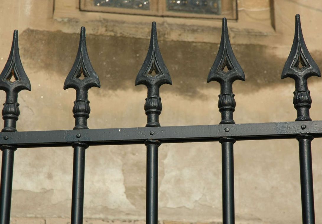 Timber Fences, Terraces and Walls