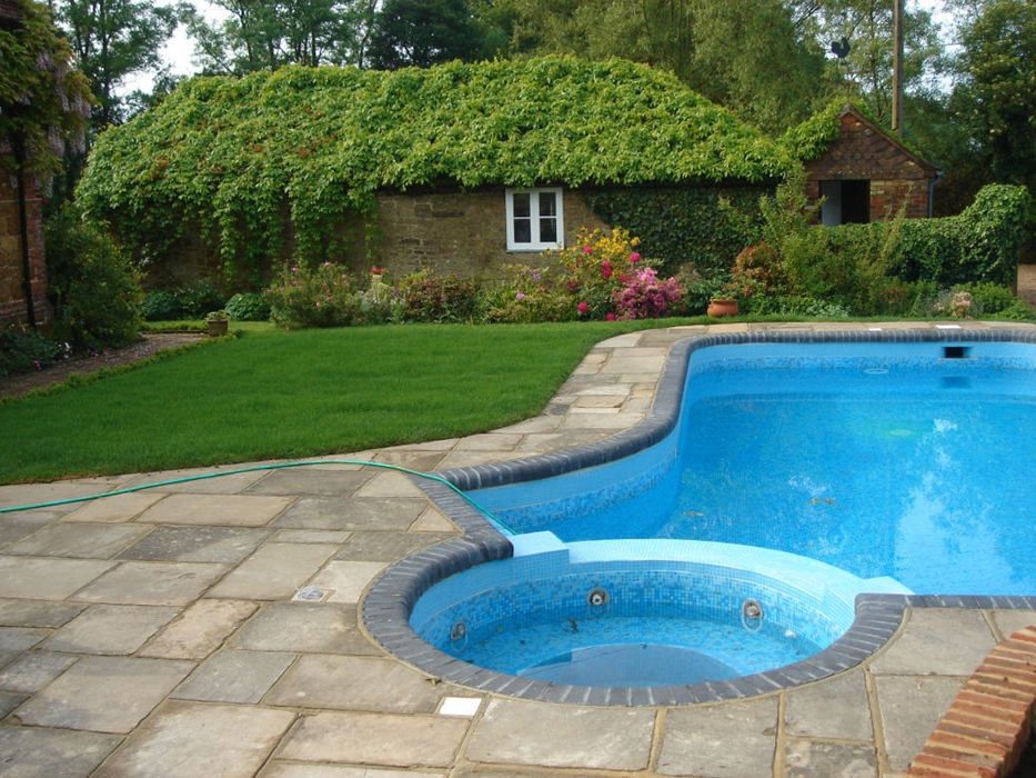 Surrey Landscapers